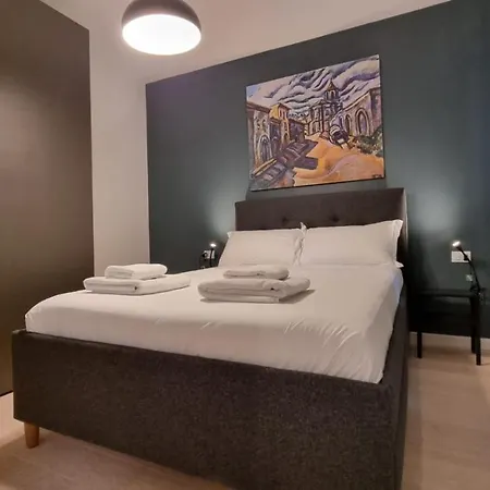 Crispi 5 Apartamento *